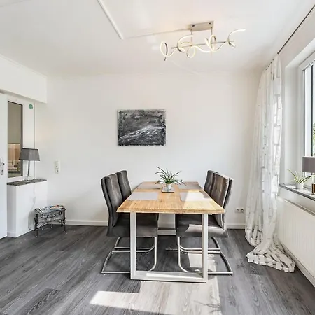شقة 3-zimmer-wohnung Mit Balkon