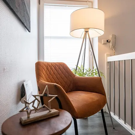 3-zimmer-wohnung Mit Balkon *