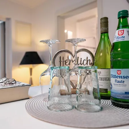 3-zimmer-wohnung Mit Balkon شقة *