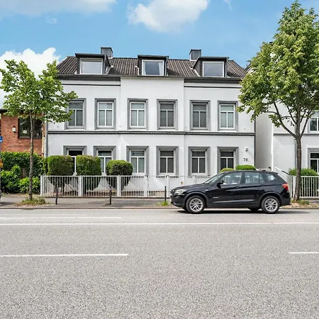 3-zimmer-wohnung Mit Balkon شقة