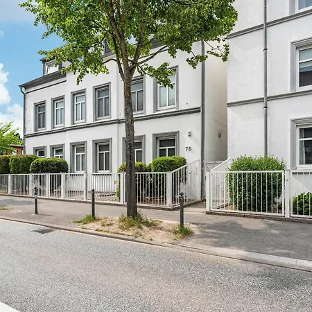 Appartement 3-zimmer-wohnung Mit Balkon